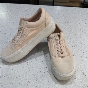 Vans Women's Sneakers in Light Pink Platforms with Fuzzy Accent